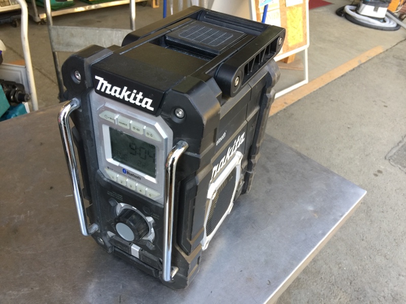 充電式ラジオ マキタ/makita MR106 買取価格¥2,000 | 寄楽屋
